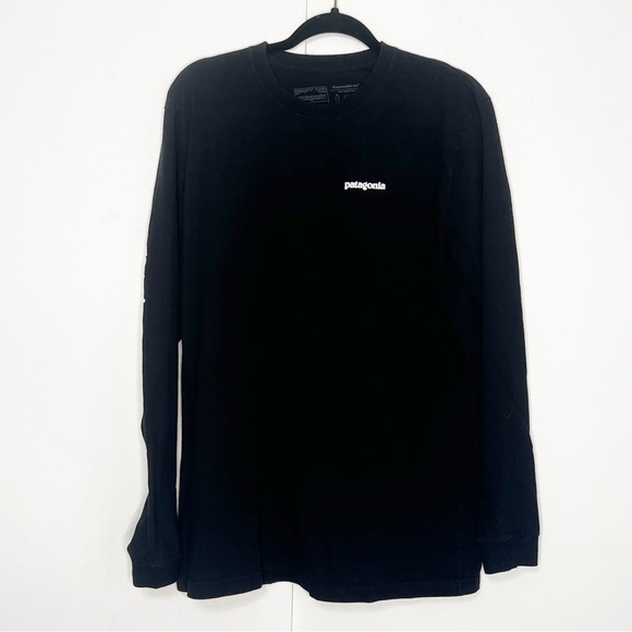 Patagonia Long Sleeve T-Shirt - Picture 1 of 6